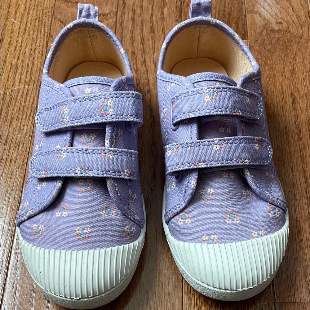 NWOT Cat &Jack girls canvas sneakers. Purple with small rainbows size 12